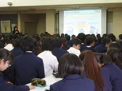 Company lecture for junior high school students