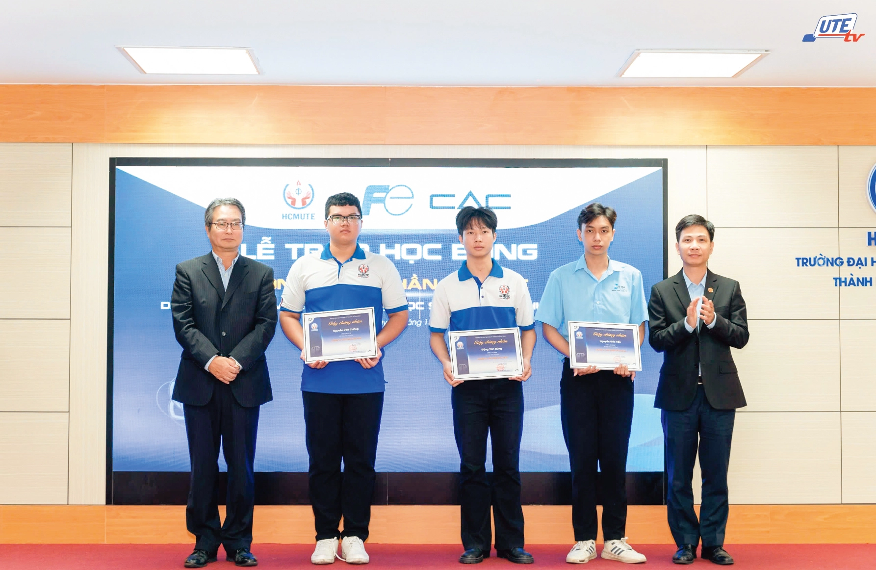 Scholarship Award Ceremony at Ho Chi Minh City University of Technology and Engineering