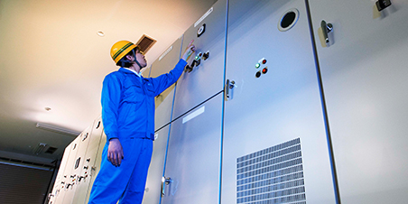Remaining life time diagnosis services for power distribution panel control wiring